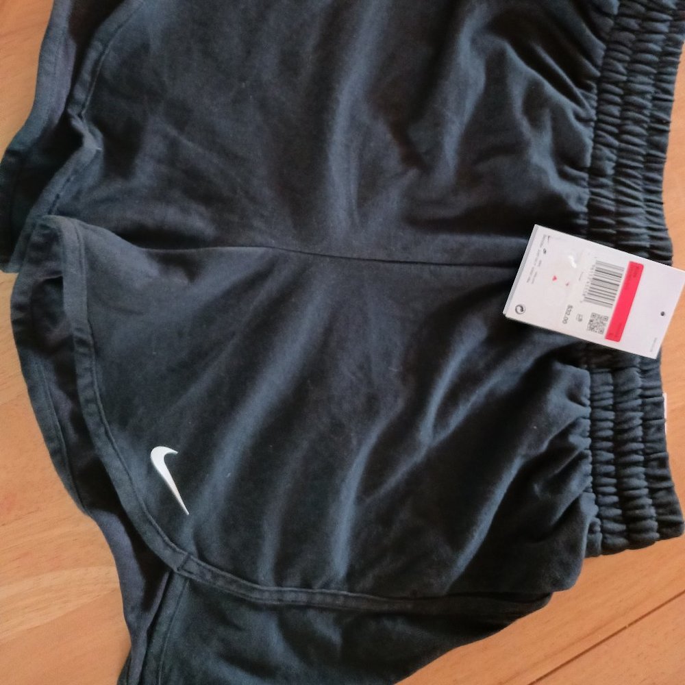 Kids nike shorts
